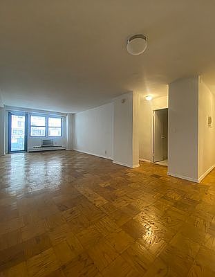 5th image of 435 W 57th St APT 4E