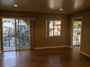 5806 Vesper Ave, Van Nuys, CA 91411