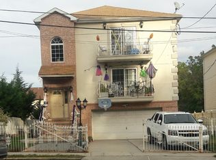 111 Walnut St, Roselle, NJ 07203