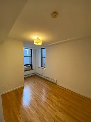 Rented by Voro NYC | media 20