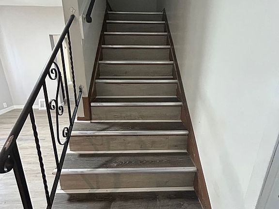 3rd image of 6400 Fullerton Ave
