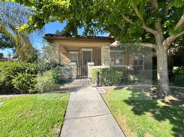 1219 W Walter Ave Unit 1, Fowler, CA 93625