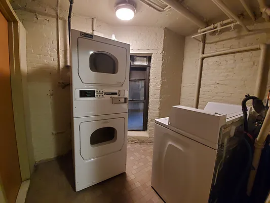 Rented by Corcoran | media 19