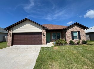 207 Magnolia Ct, Jacksonville, AR 72076