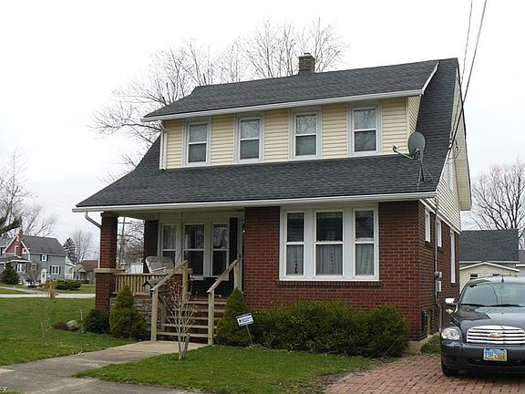 2nd image of 1013 Buffalo St