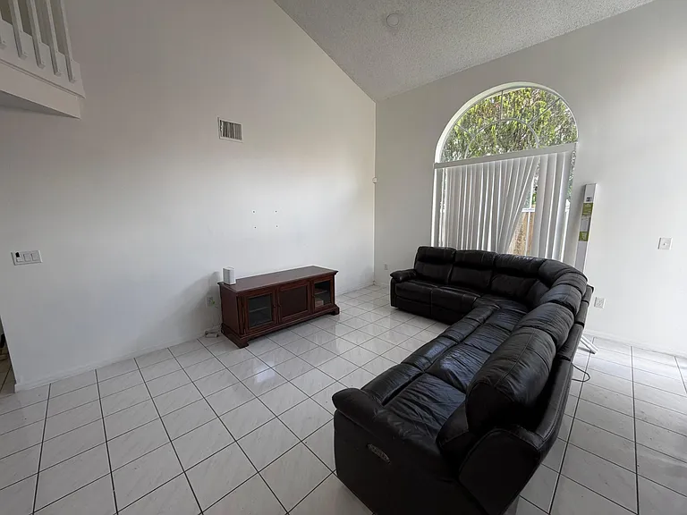 3780 Amalfi Dr #3780 — Photo 76