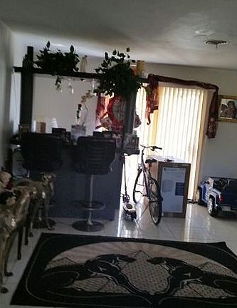 5th image of 2910 NW 187th St