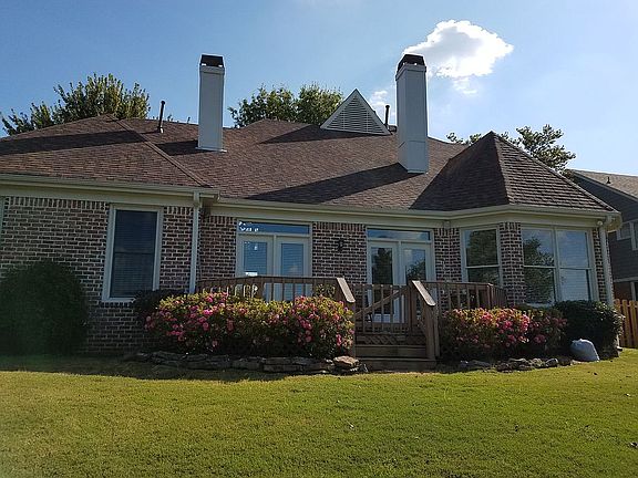 2nd image of 1688 Forsythe Trail Dr