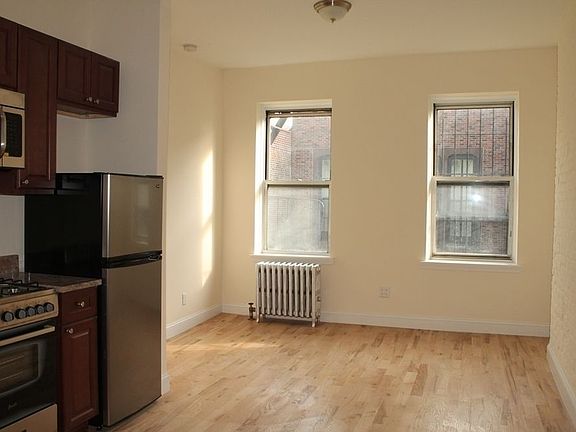 2nd image of 72 E 7th St APT E2