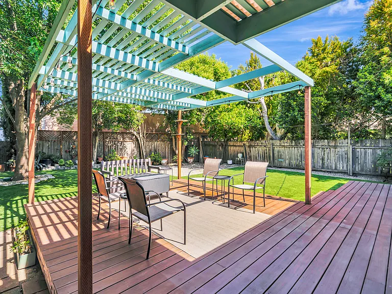 4974 Canoga Ave — Photo 41