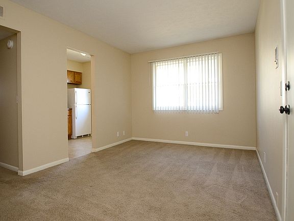 2nd image of 4802 Underwood Ave APT 8