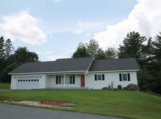 16 Millstone Blvd, Barre, VT 05641