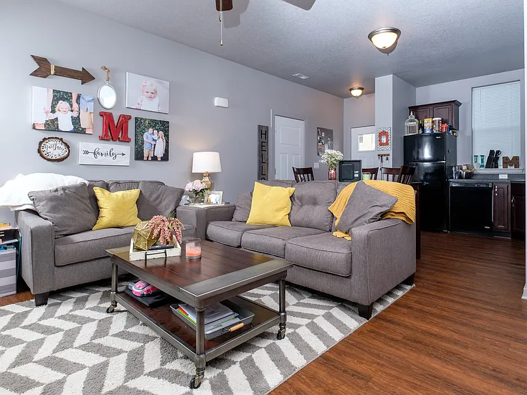 4815 NE Oak Ln — Photo 8
