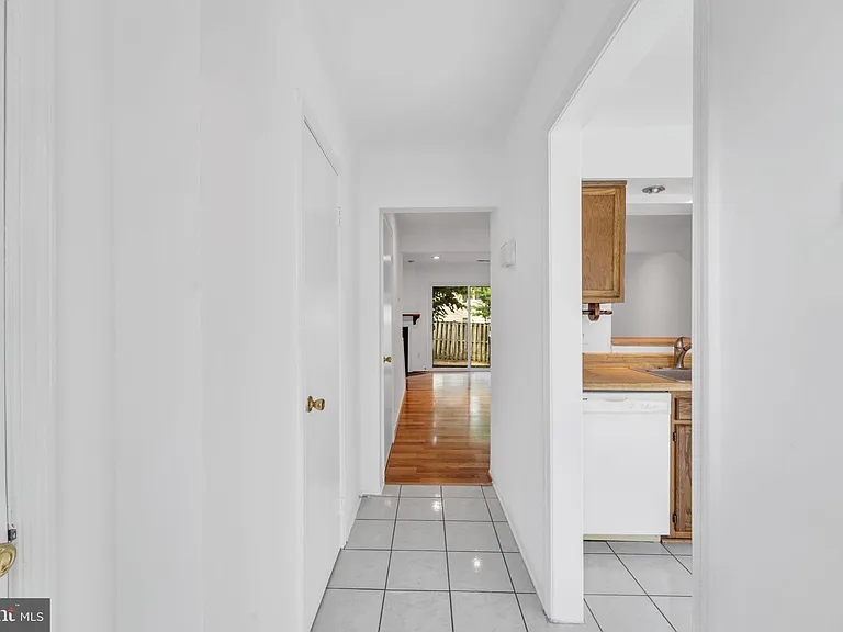 7015 Old Brentford Rd — Photo 5