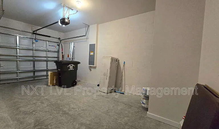 8369 Everly Preserve Dr — Photo 25