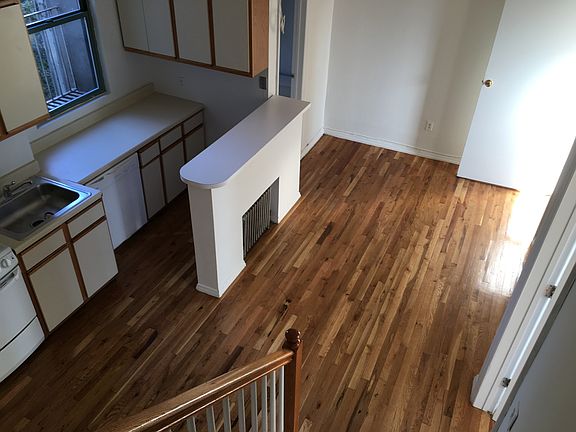 3rd image of 235 W 63rd St Ph A