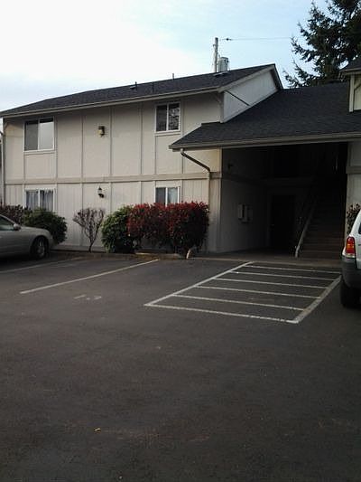 1st image of 700 Ford Ave APT 10