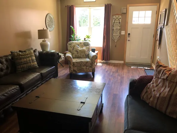 1350 Baja Ln, Columbus, OH 43204