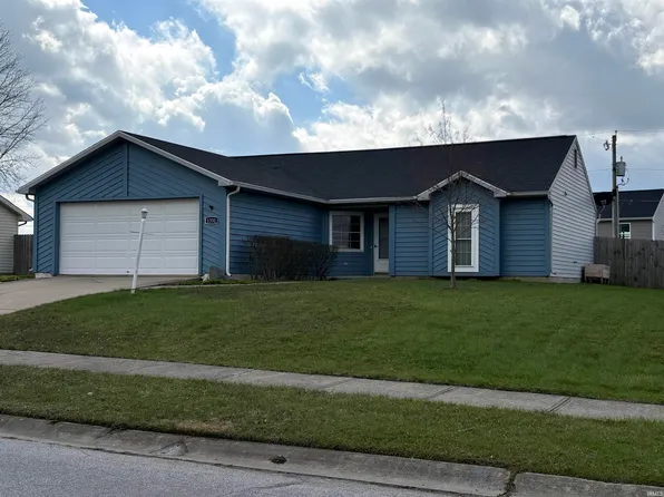 1331 Ashville Dr, Huntertown, IN 46748