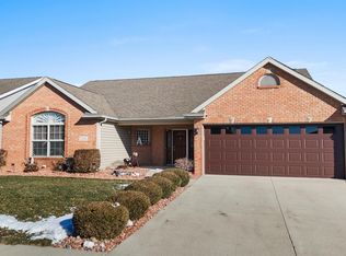 306 Mabry Cv, Fort Wayne, IN 46825