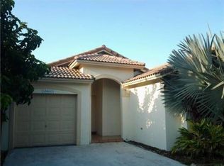 15043 SW 142nd Ter, Miami, FL 33196