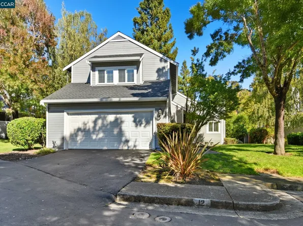 12 Moss Ln, Lafayette, CA 94549