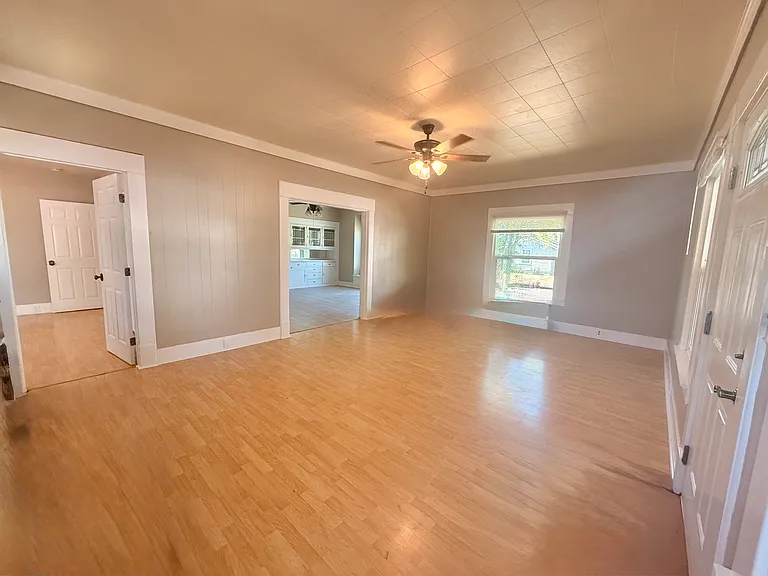 59 N Orange St — Photo 3