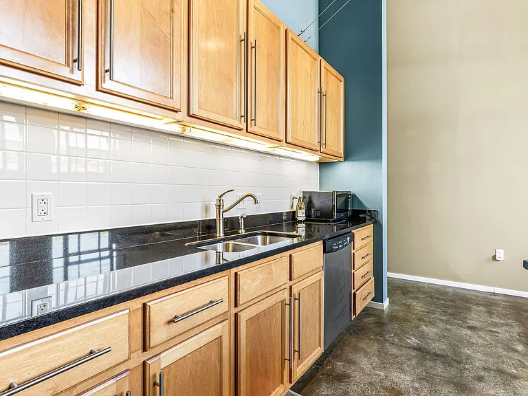 1720 Chouteau Ave #103 — Photo 13