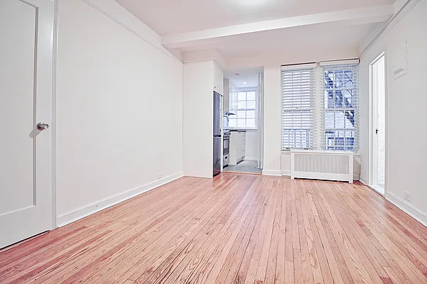 Rented by Oxford Property Group | media 2
