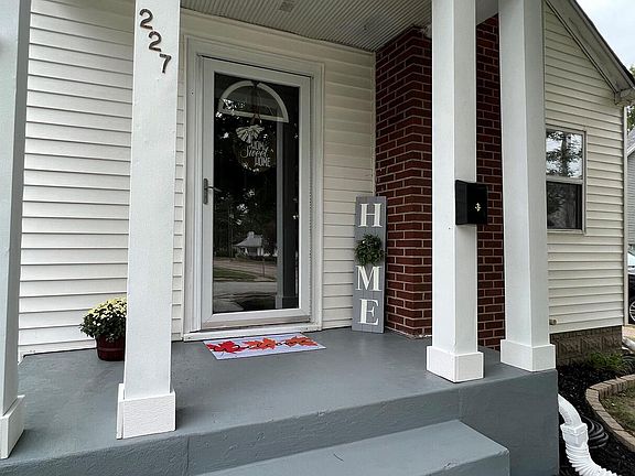 2nd image of 227 W 30th St