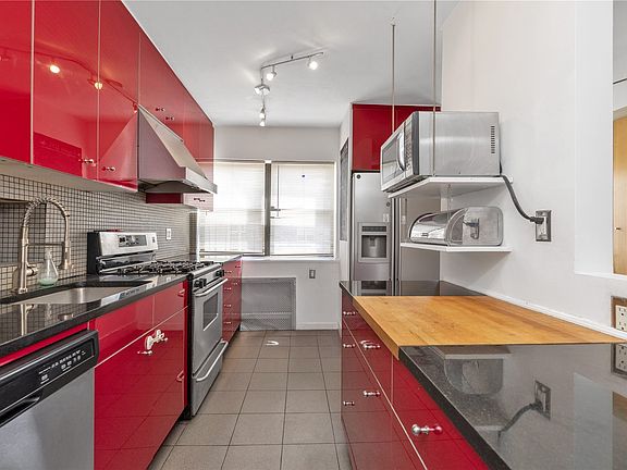 5th image of 24-35 87th St