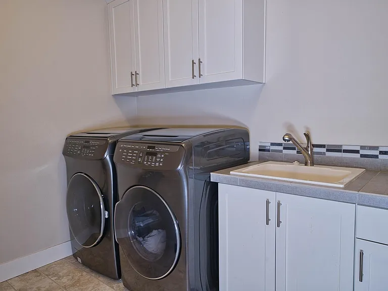 16649 SW Friendly Ln — Photo 18