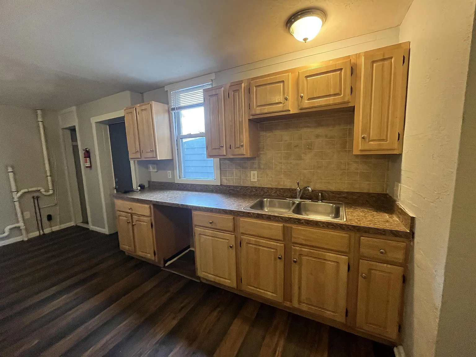 51 South Queen Street - 1 — Photo 3