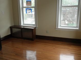 143 Dahill Rd APT 2-F, Brooklyn, NY 11218