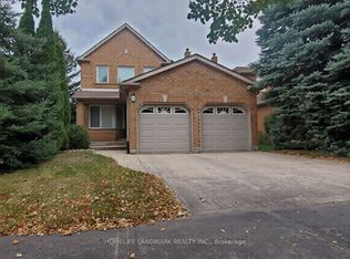 26 Beechbrooke Way, Aurora, ON L4G6N7