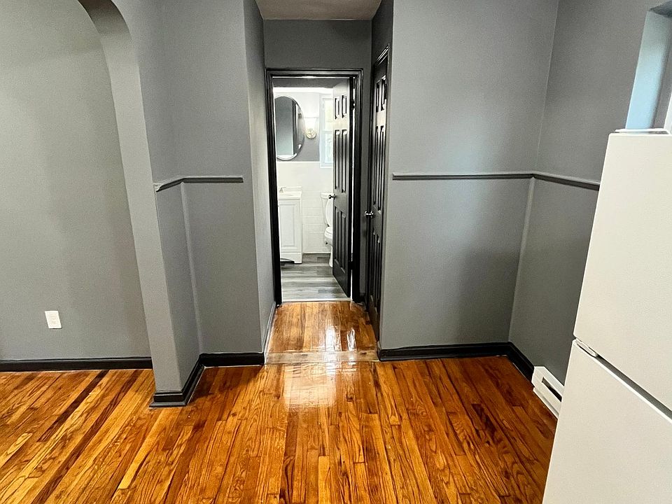 1st image of 3549 Alaska Ave APT 3