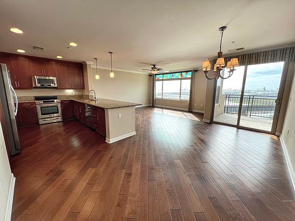 4th image of 1021 Costa Pacifica Way Unit 2304