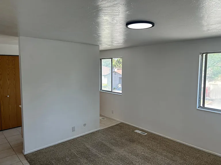 65 W San Juan Ct — Photo 9