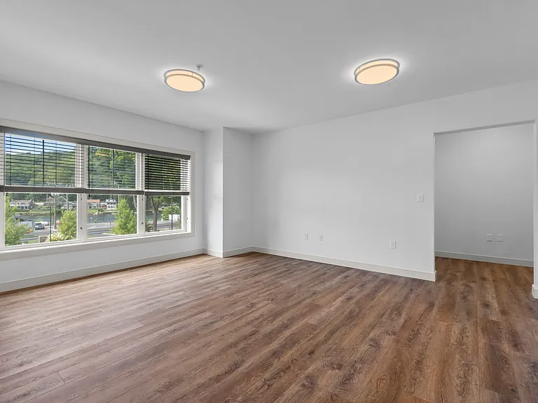 The Residences at the Kestrel — Photo 33