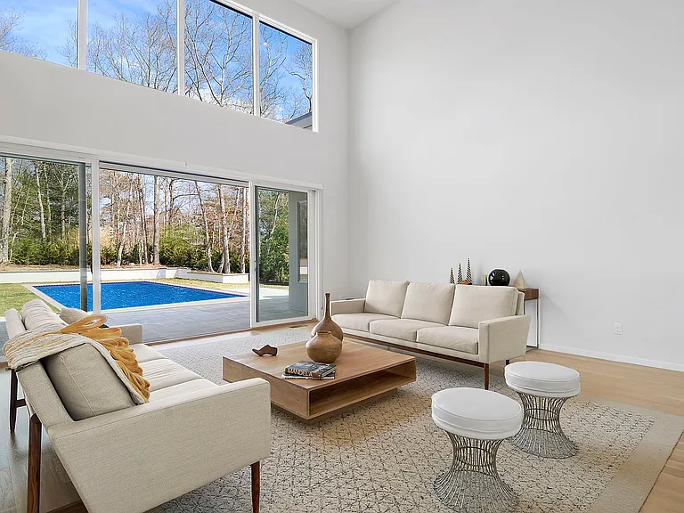 6 Monument Ln — Photo 2