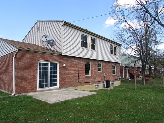 3rd image of 1429 Kelvin Ct