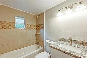 10694 Pine St — Photo 38