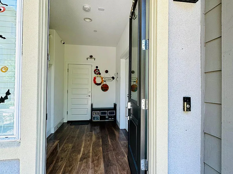 1927 Cadence Ln #1927 — Photo 3
