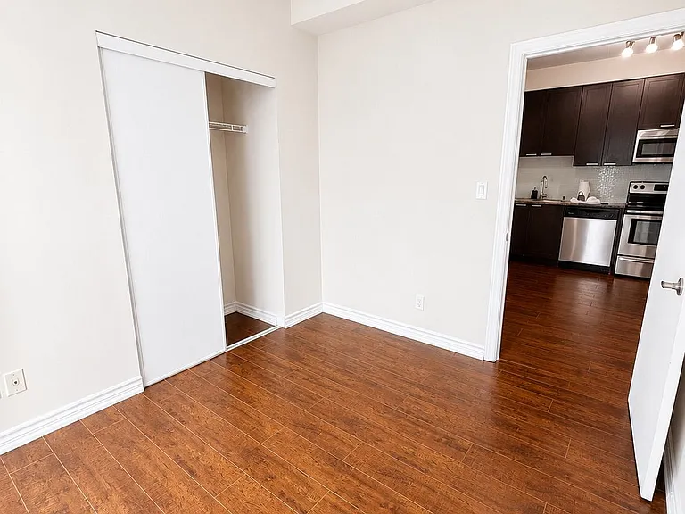 1328 Birchmount Rd #703 — Photo 3