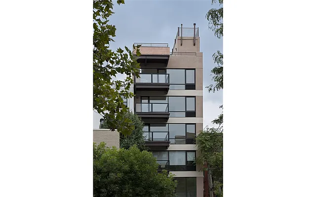 Sold by Douglas Elliman | media 22