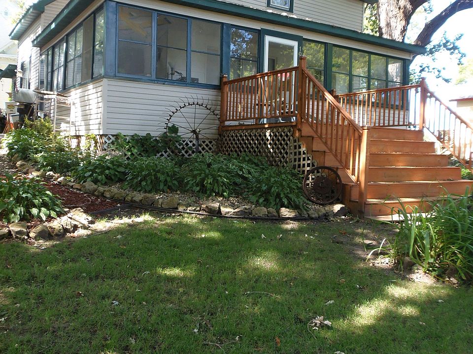 1st image of 1016 Ramsey St