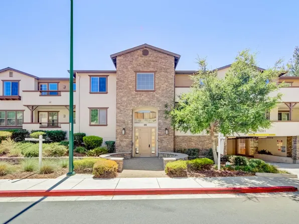 1281 Homestead Ave #2A, Walnut Creek, CA 94598