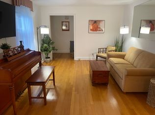 599 Ridgeland Ter, Englewood, NJ 07631