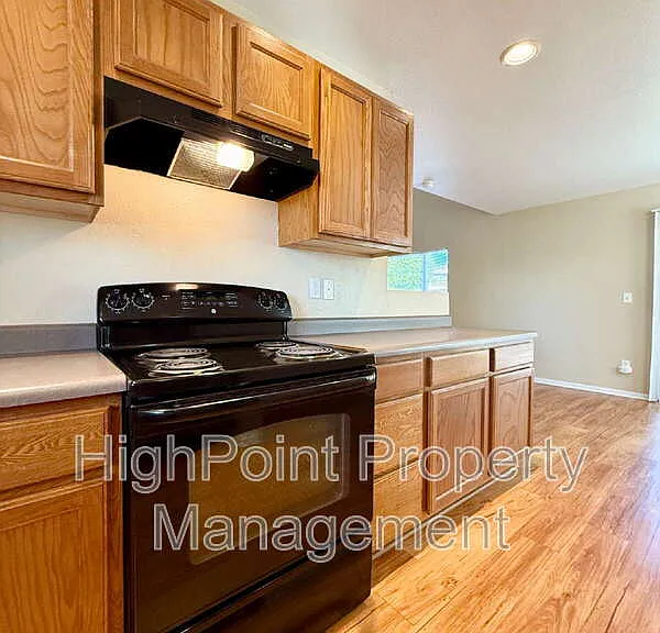 5187 Pelican St — Photo 3