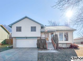 8803 N 82nd St, Omaha, NE 68122